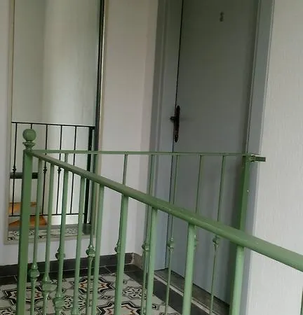 Pina Ayvalı